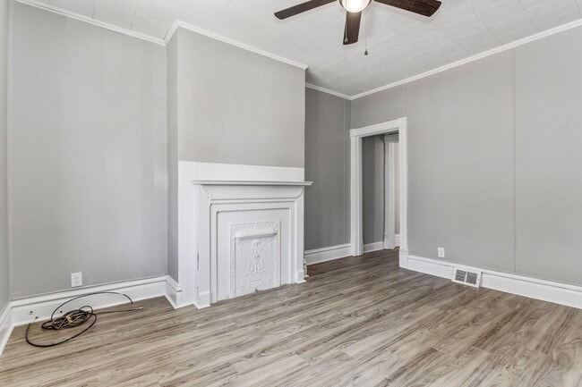 Building Photo - Updated House for Rent in Carrick!