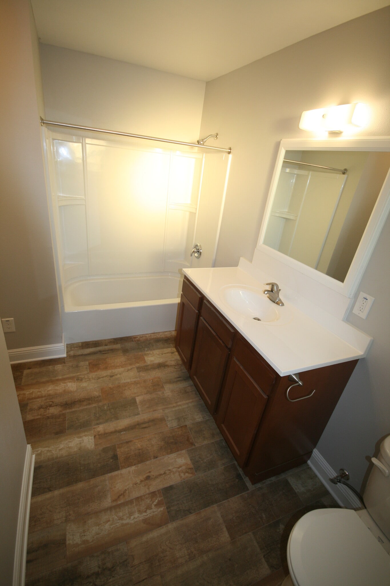 Building Photo - 718 16th St