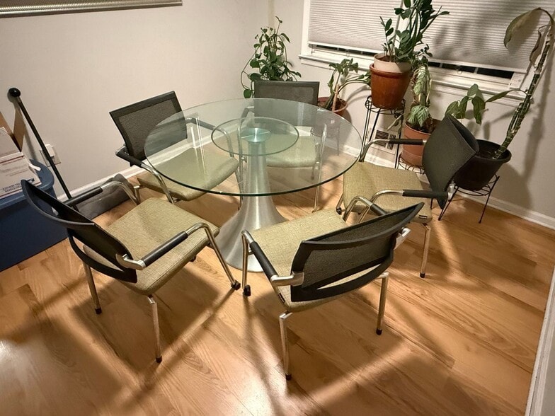 Building Photo - 21 Highland Ave