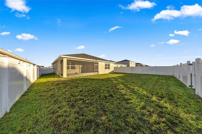 Building Photo - 7664 SW 63rd Ln Rd