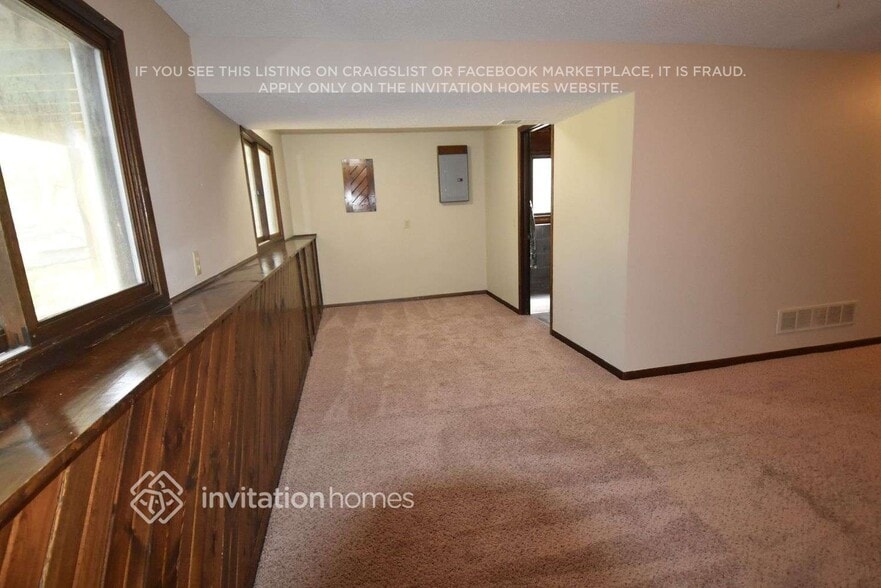 Building Photo - 2948 France Ave N