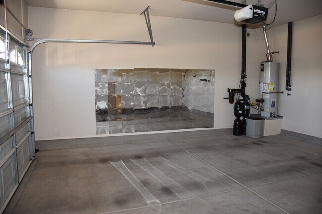 Building Photo - 4520 Leisure Ln