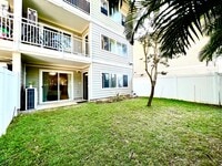Building Photo - 95-060 Waikalani Dr