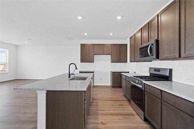 Building Photo - 6418 Kentfield Dr