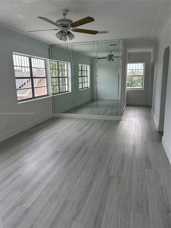 Building Photo - 2215 NW 33rd St