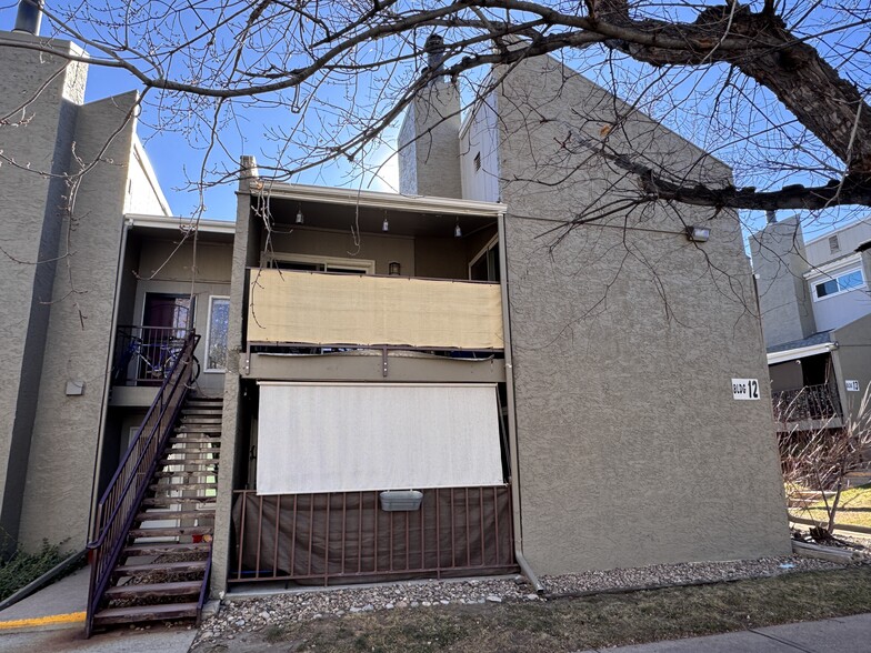 Second floor corner unit - 5300 E Cherry Creek South Dr