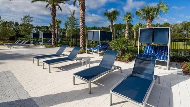 Building Photo - 1085 Lakeside Estates Dr