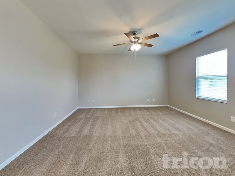 Building Photo - 297 Mccall Wy