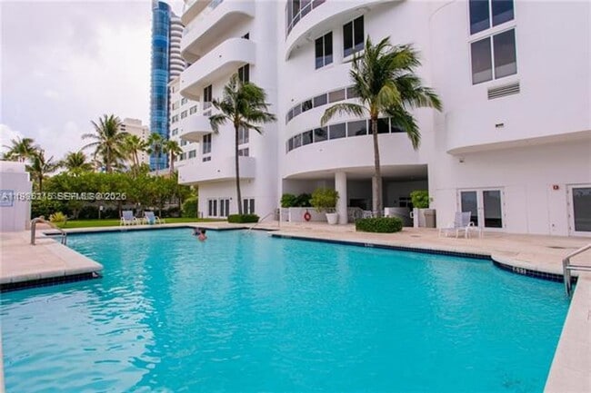 Building Photo - 6365 Collins Ave