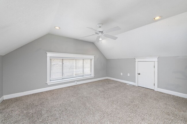 Building Photo - 34th Street Duplex