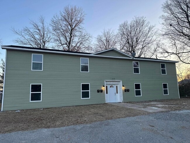 Building Photo - 113 Lashmet Dr