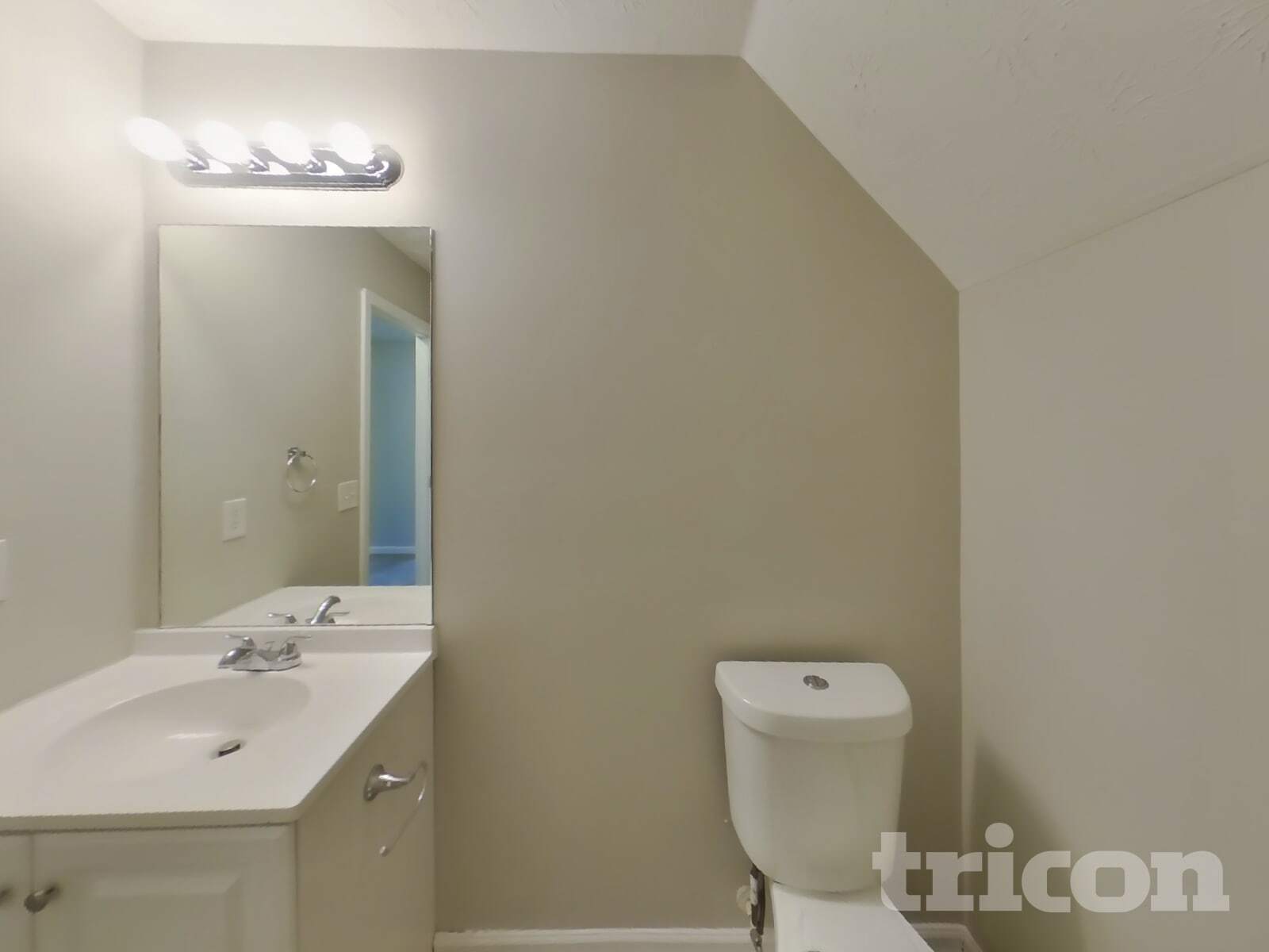 Building Photo - 40 Halley Ct