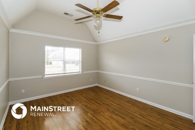 Building Photo - 10176 Fox Chase Dr