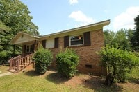 Building Photo - 4736 Monmouth Dr