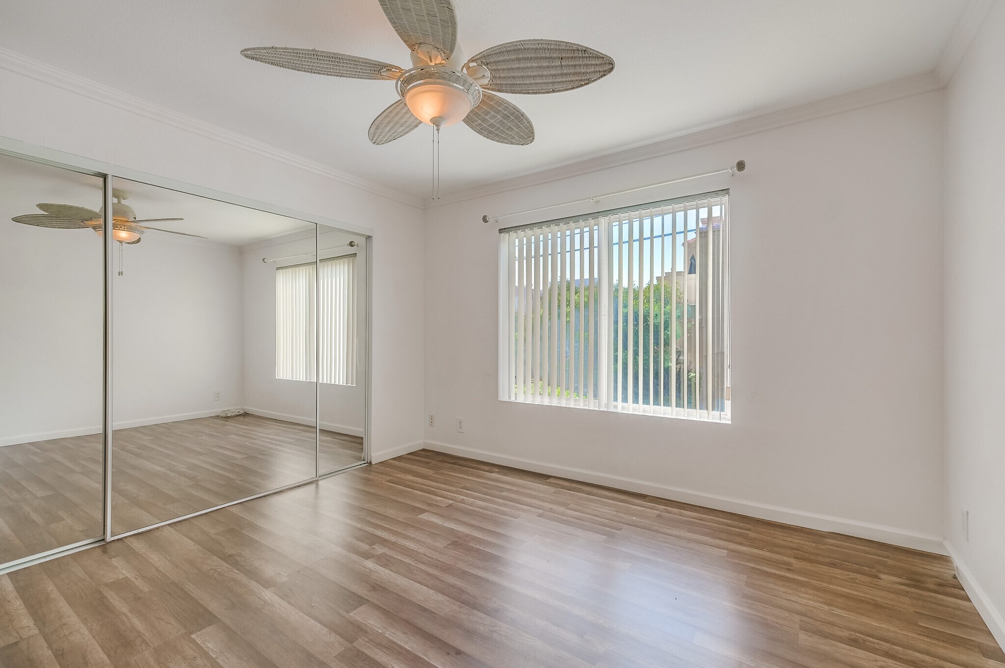 Building Photo - 2308 Schader Dr