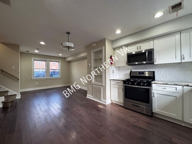 Building Photo - 3351 Clay Pl NE