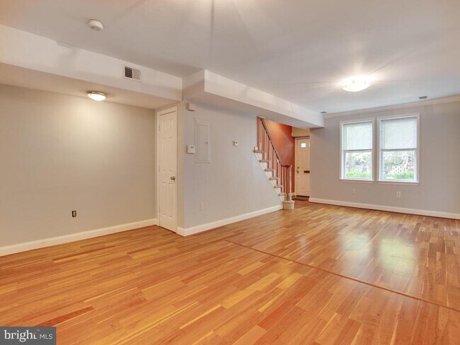 Building Photo - 760 Princeton Pl NW