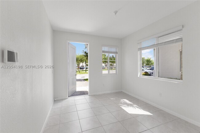 Building Photo - 20817 NW 9th Path