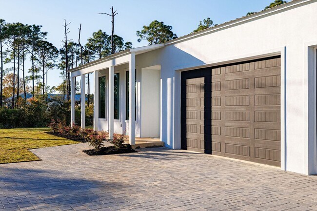 Building Photo - Stunning Brand 3B/2B Townhouse with Premium Finishes