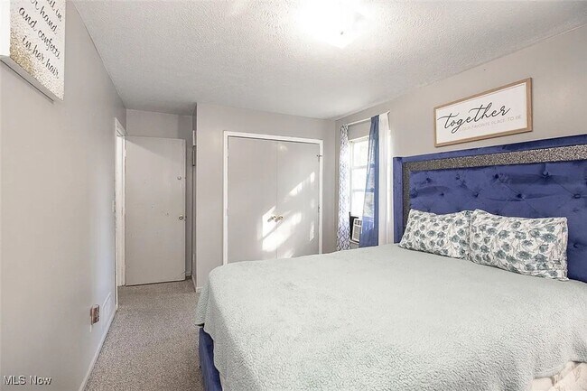 Building Photo - Gorgeous 4BD/2 BA Home for Rent- Cleveland- FIRST MONTH RENT 1/2 OFF!