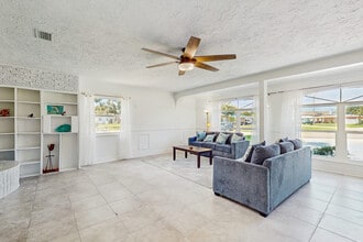 Building Photo - 3903 Cape Vista Dr