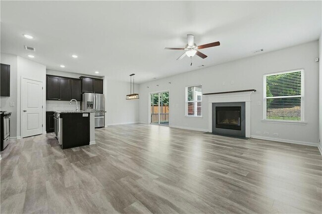 Building Photo - 1900 Azure Grove Ct