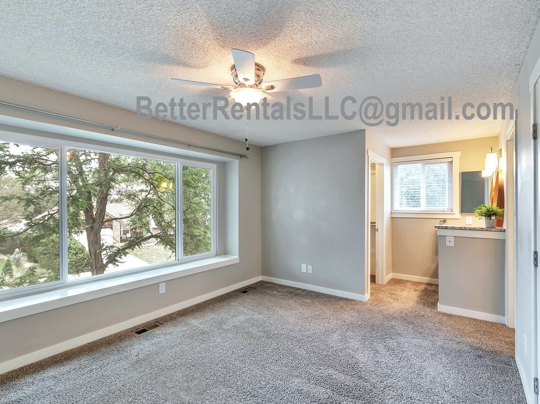 Building Photo - 19451 E Navarro Dr