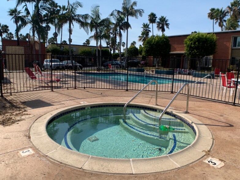 Building Photo - 1641 Pentecost Way