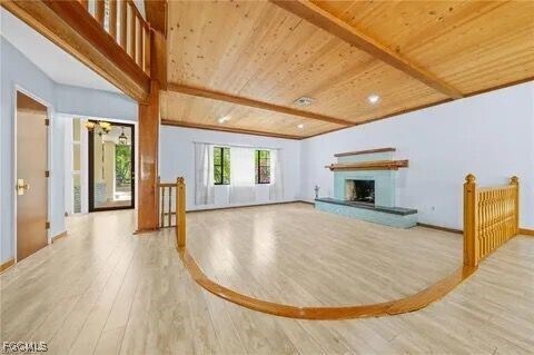 Building Photo - 3745 27th Ave SW