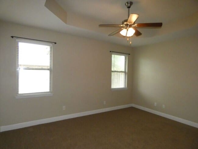 Building Photo - 5355 Dalton Cir