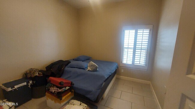 Building Photo - 13076 Cozy Cove Ave