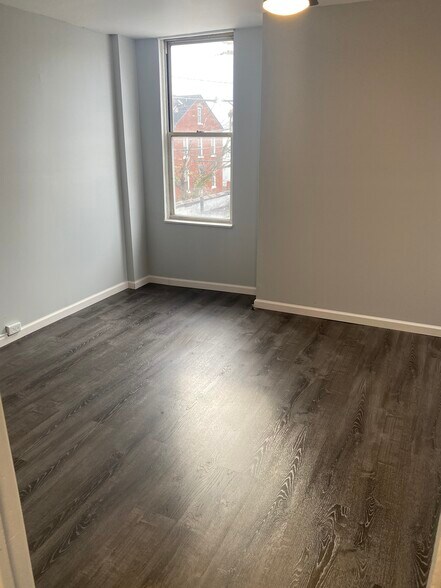 Building Photo - 4609 Friendship Ave