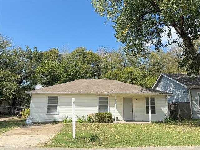 Primary Photo - 306 Perch Rd