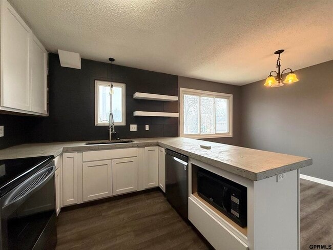 Building Photo - 9723 Ogden Cir