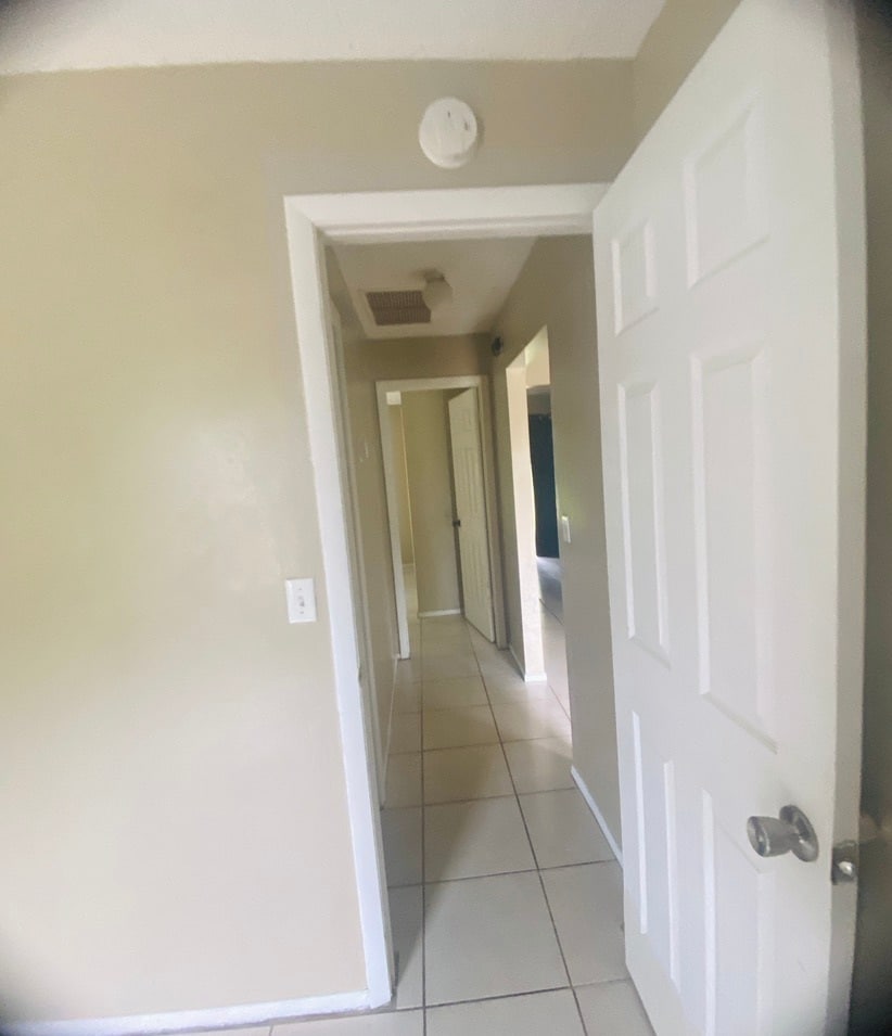 Building Photo - 932 Beau Ct