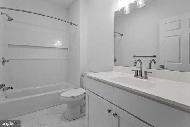 Building Photo - 11112 Cornerstone Dr