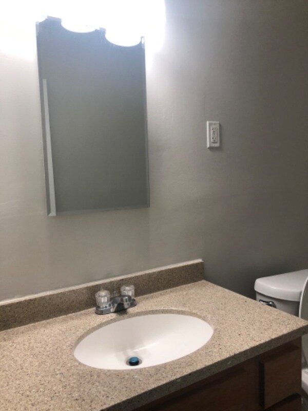 Building Photo - 4415 N 62nd St