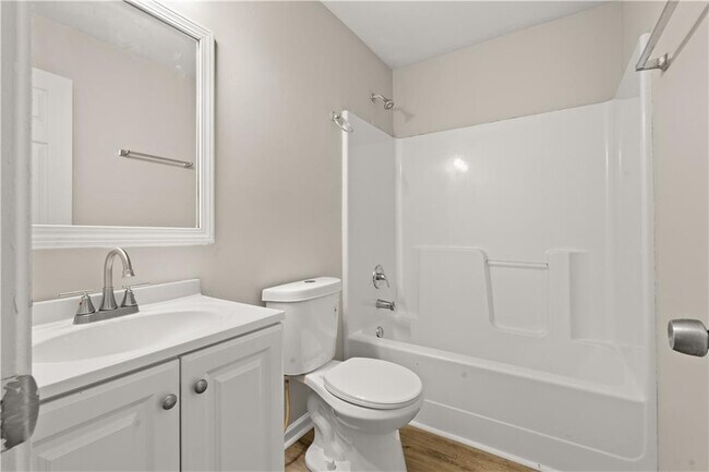 Building Photo - 1050 Wheel House Ln