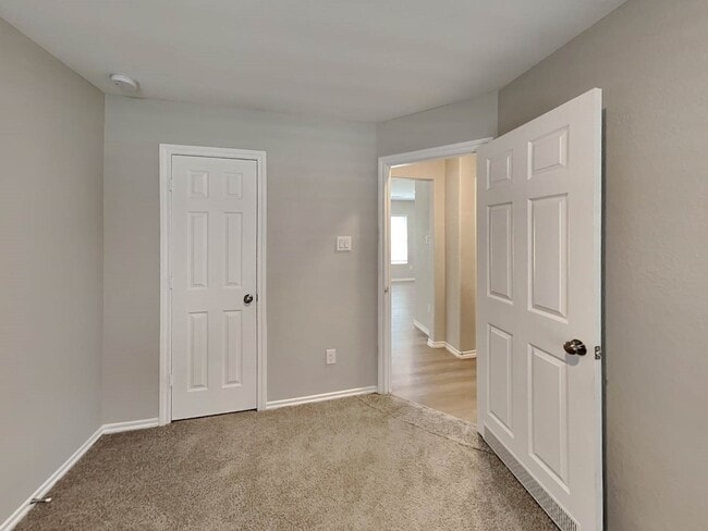 Building Photo - 22419 Sonora River Trce