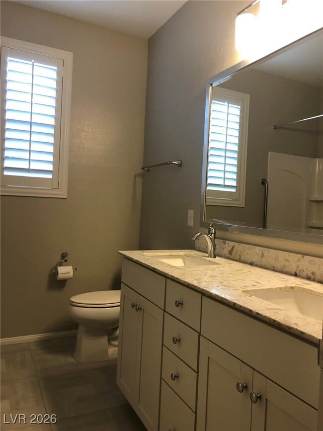 Building Photo - 2434 Fanano St