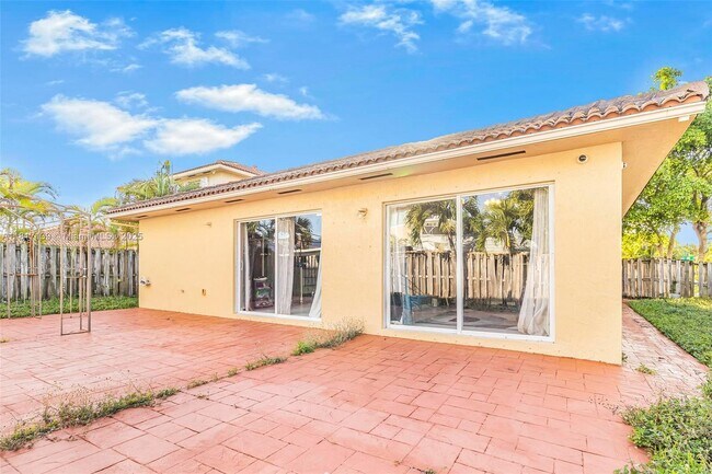 Building Photo - 21403 SW 89th Pl
