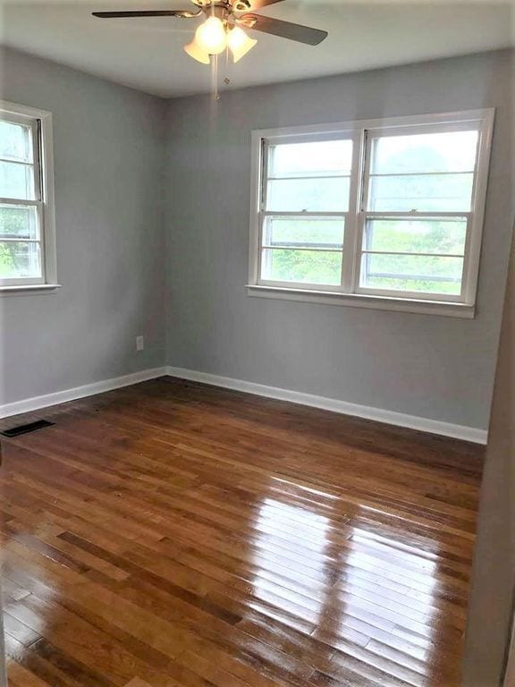 Building Photo - 310 College Park Dr