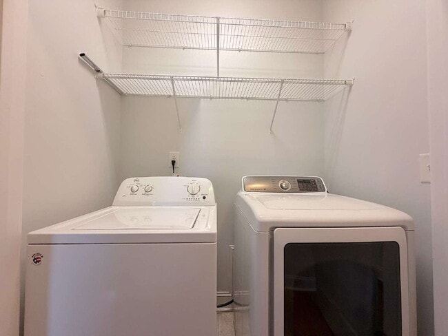 Building Photo - Charming 3-Bedroom Home in the Heart of Raleigh!