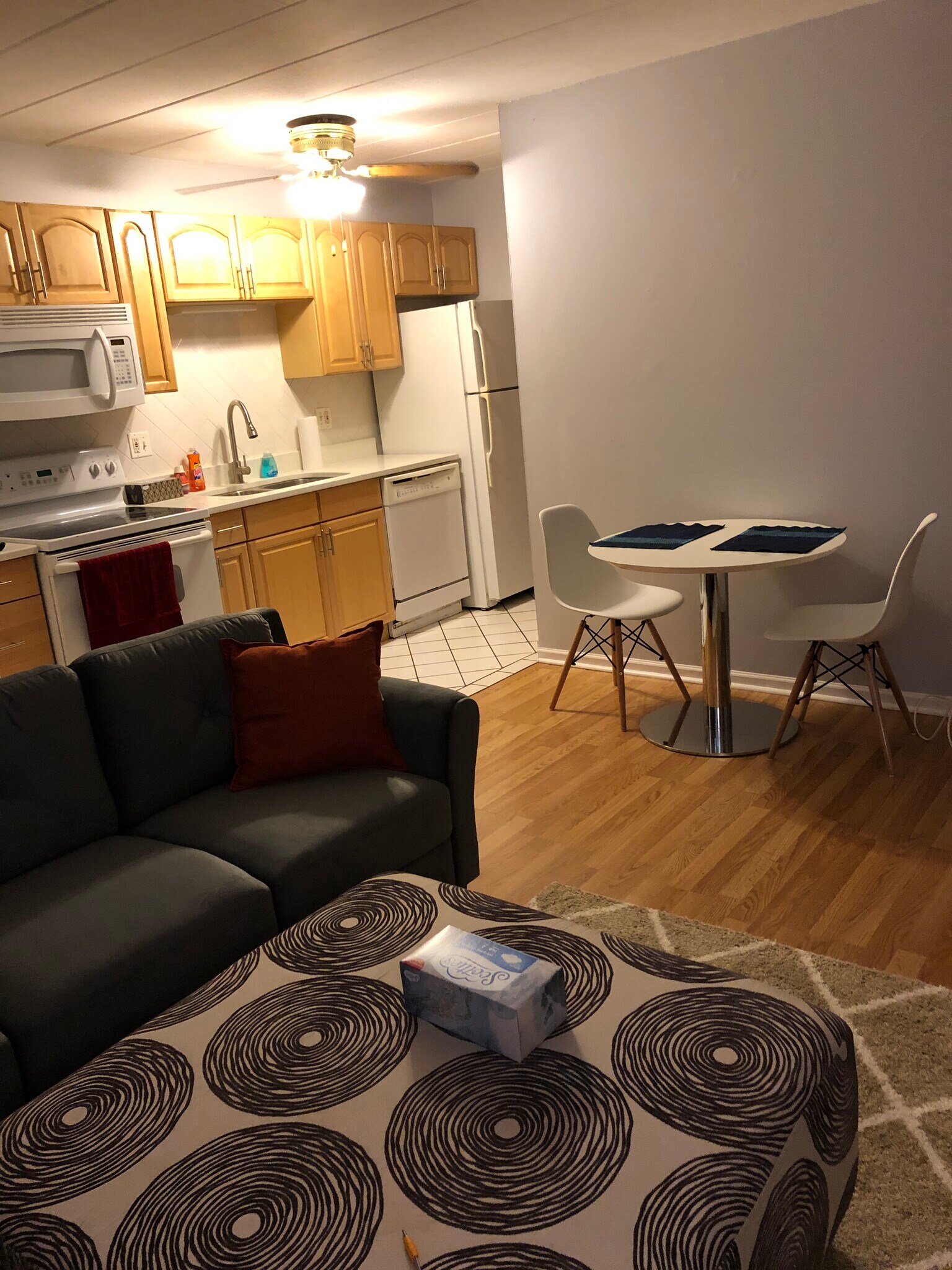 Building Photo - 1140 Ferdinand Ave Apt 9