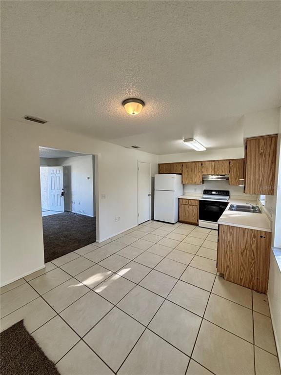 Building Photo - 5788 NE 15th Ave