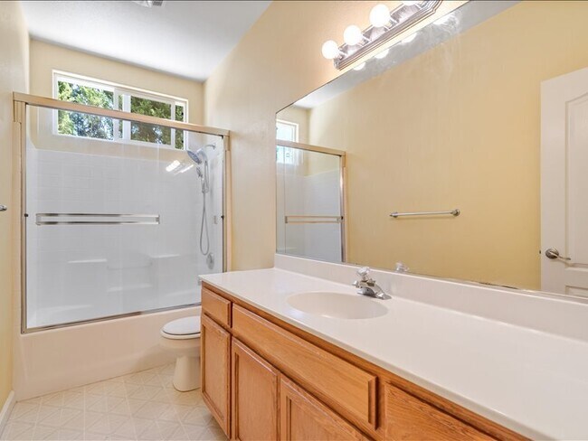 Building Photo - 9759 Dawn Way