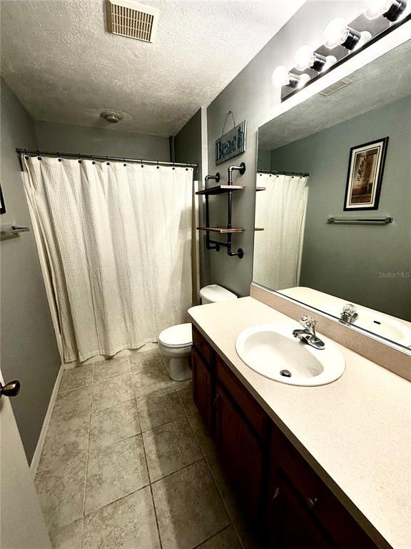 Building Photo - 8036 SE 175th Malmaison St