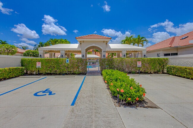 Building Photo - 146 Monterey Pointe Dr