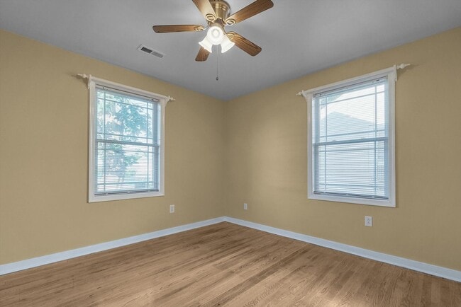 Building Photo - Cozy 2 Bedroom, 1 Bathroom Home in Manches...