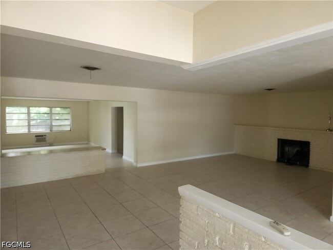 Building Photo - 1530 Passaic Ave